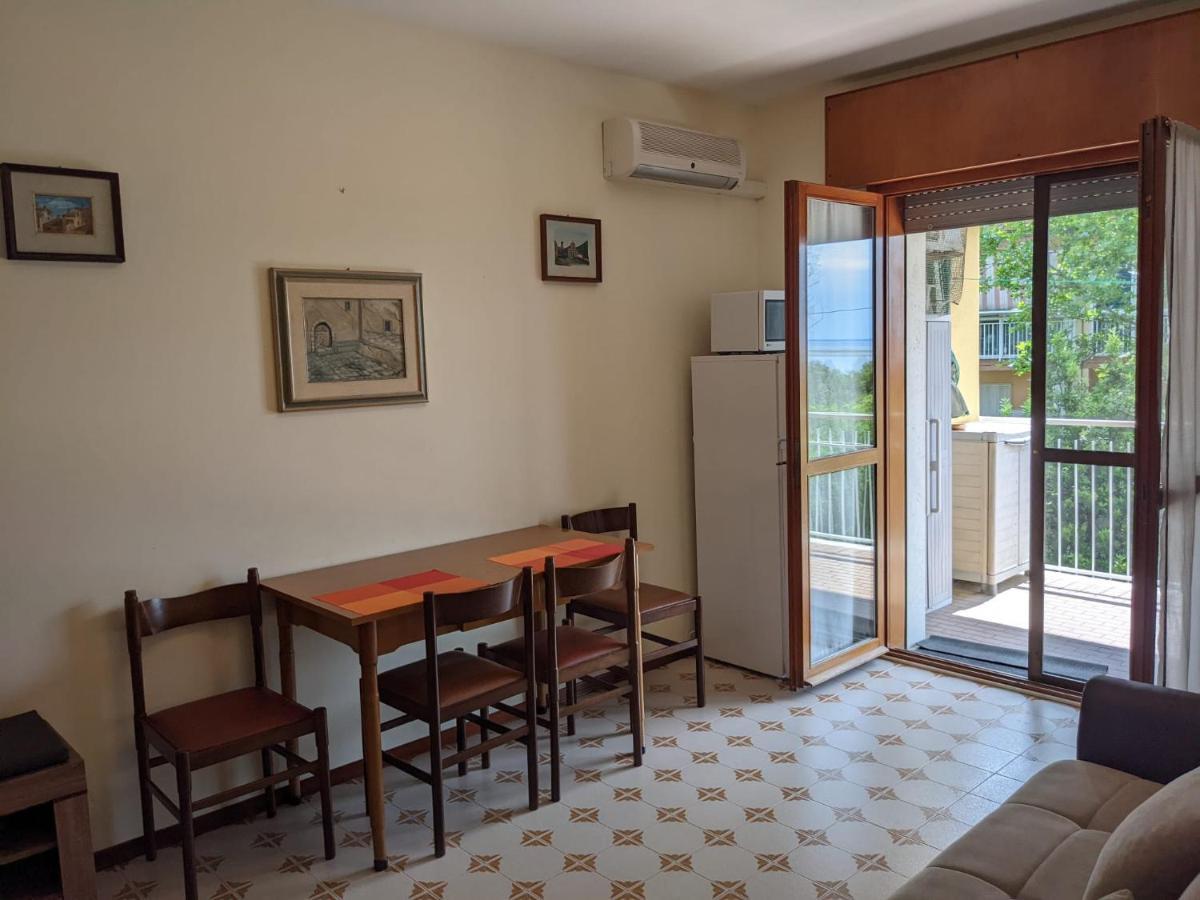Appartamento Claudia Grado Bagian luar foto